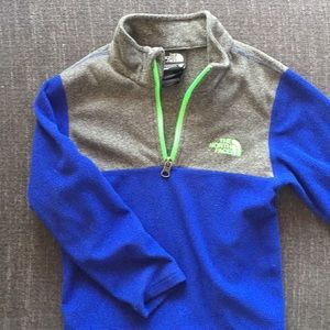 Boys North Face pullover
